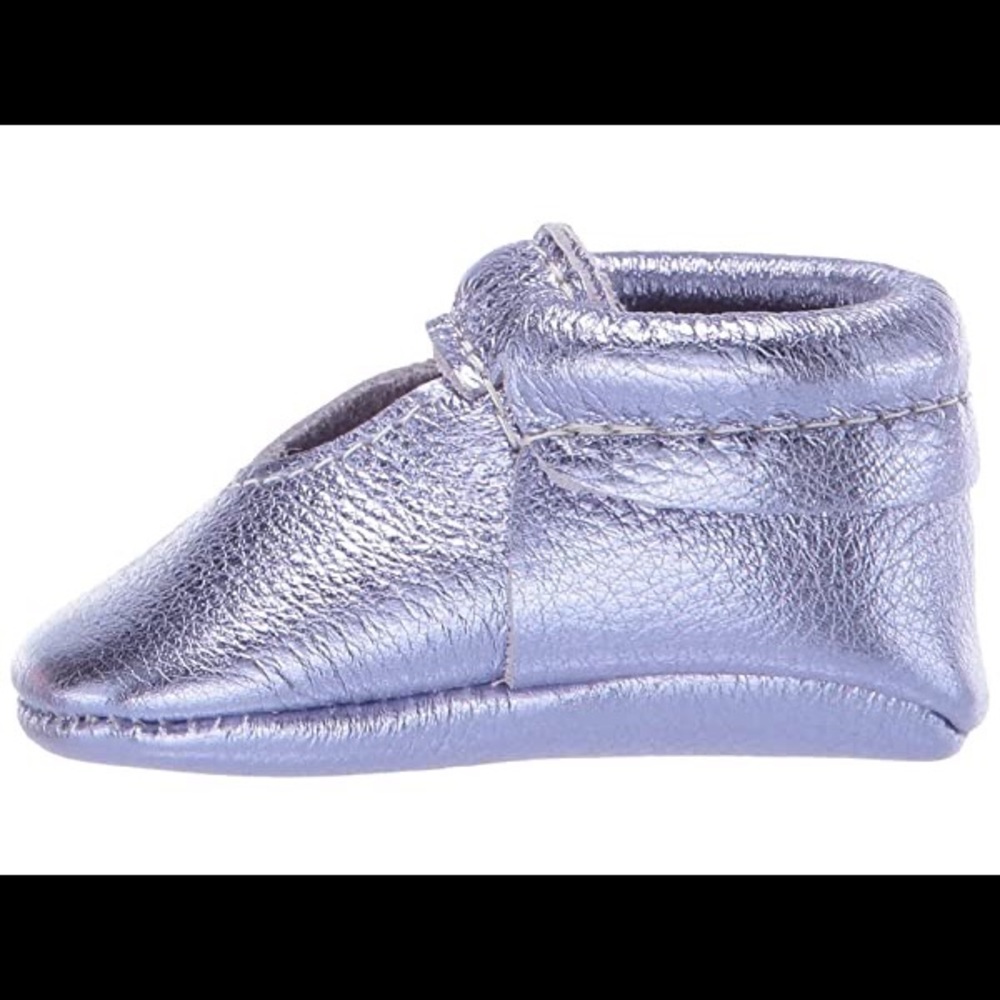 BNIB! FRESHLY PICKED Metallic Purple Ballet Flat - Picture 6 of 13